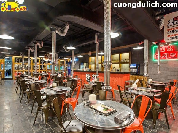 Bàn tiệc buffet nướng lẩu tại K-Pub Times City