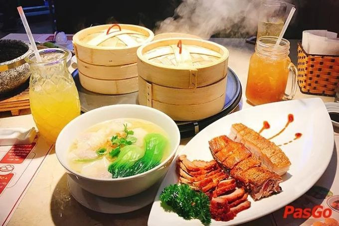 Các món dimsum và vịt quay thơm ngon tại nhà hàng Meiwei Vincom Bà Triệu