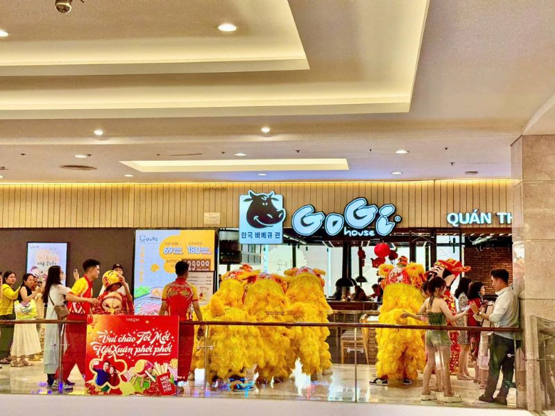 Các nhà hàng ẩm thực phong phú tại siêu thị Vincom Long Xuyên