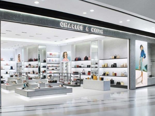 Charles and Keith Vincom Trần Duy Hưng - phụ kiện thời trang