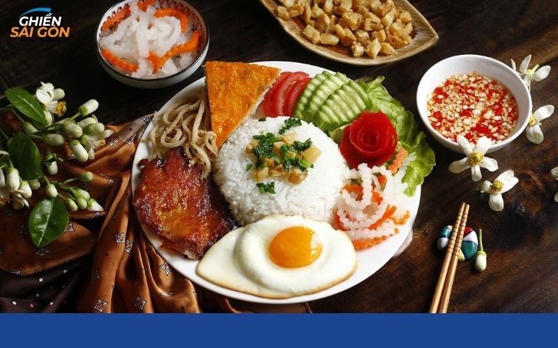 Cơm tấm mộc ngon miệng và hấp dẫn