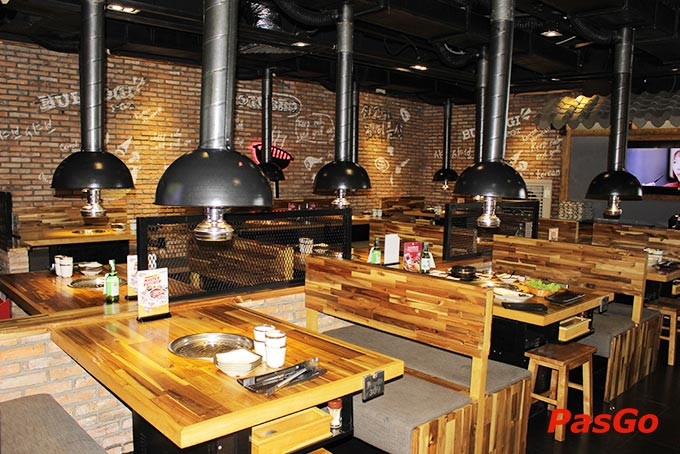 Cơm trộn bát đá hấp dẫn tại GoGi Vincom Lê Văn Việt