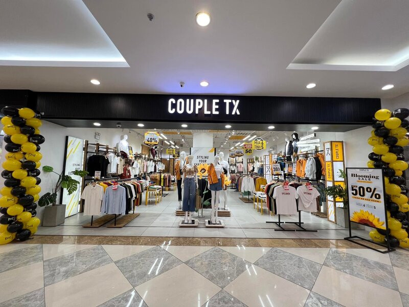 Cửa hàng thời trang Couple TX tại Vincom Mega Mall Thảo Điền với nhiều ưu đãi hấp dẫn.