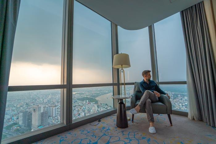 Đài quan sát SkyView Landmark 81 với tầm nhìn toàn cảnh thành phố rực rỡ