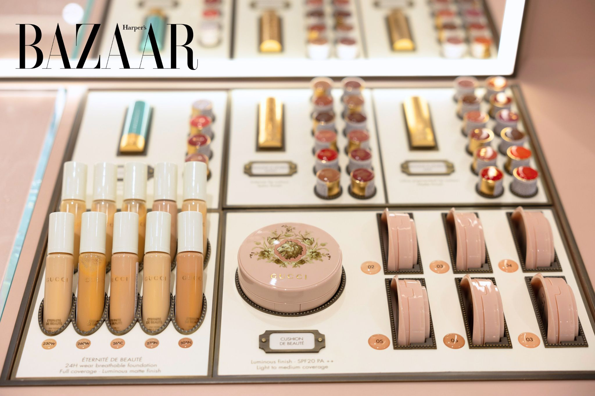 Dòng sản phẩm mỹ phẩm cao cấp của Gucci Beauty được trưng bày tại cửa hàng Vincom Bà Triệu