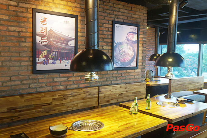 Hệ thống bếp nướng không khói hiện đại tích hợp tại bàn ăn GoGi House
