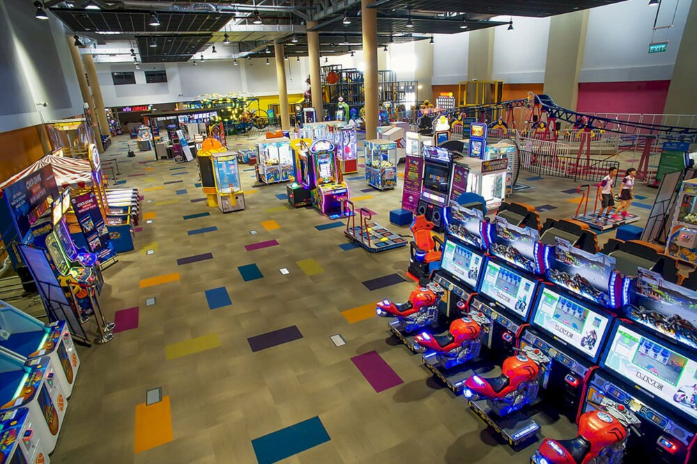 Helio Play có các máy arcade hiện đại và nhiều trò chơi tương tác