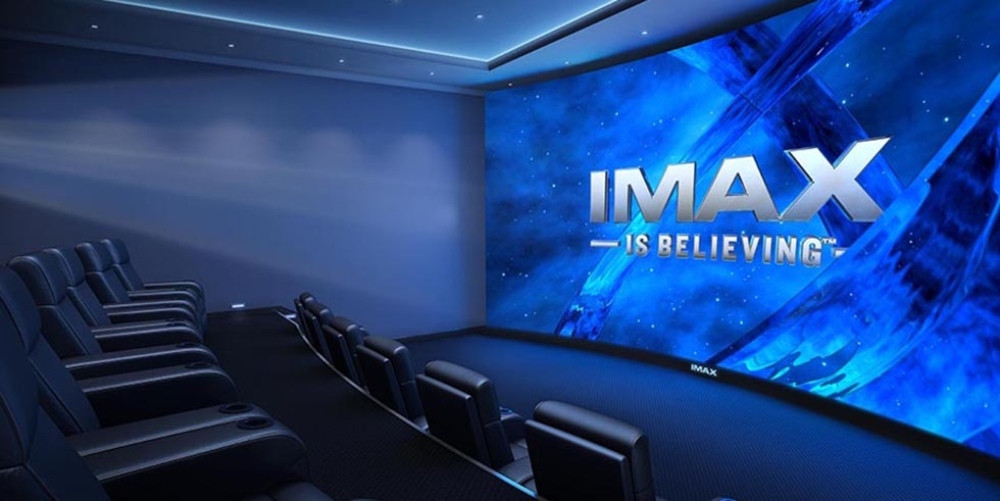 Hình ảnh màn hình IMAX cong cỡ lớn