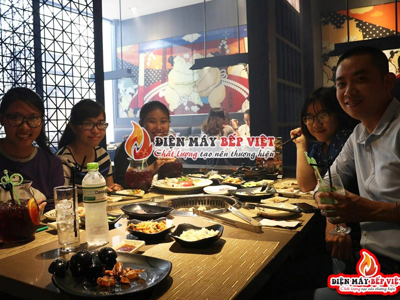 Hoàn thiện không gian quán ăn Sumo BBQ Vincom Thảo Điền
