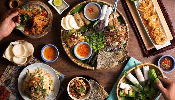 Không gian ấm cúng của Dì Mai thích hợp ăn trưa