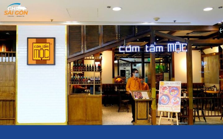 Không gian ấm cúng tại Cơm Tấm Mộc Vincom