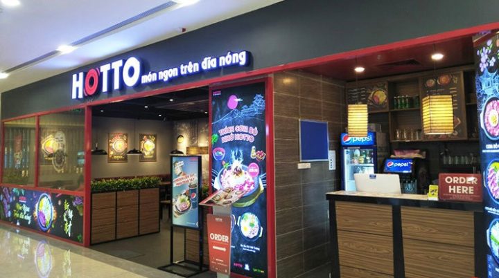 Không gian ấm cúng tại nhà hàng Hotto Vincom Skylake