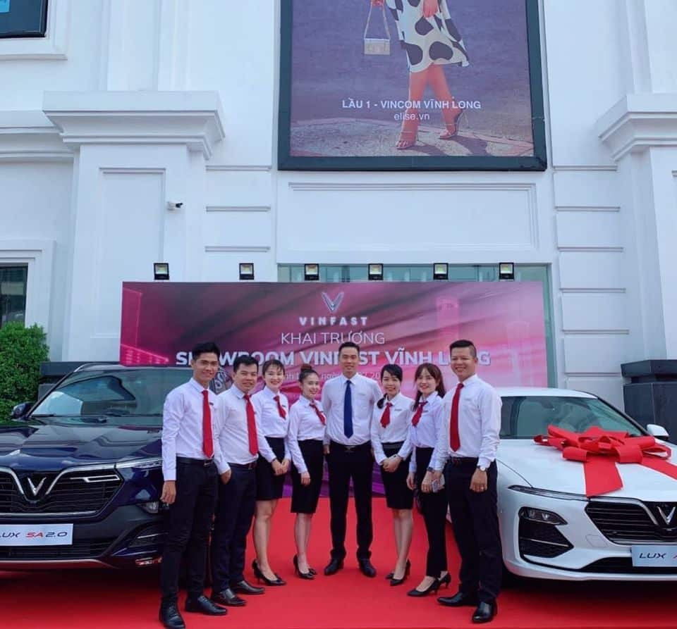 Không gian hiện đại của showroom VinFast Vĩnh Long