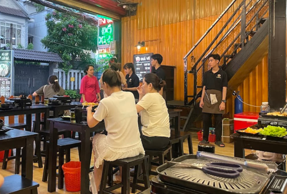 Không gian nhỏ nhắn, ấm cúng của Buffet Ông Mập