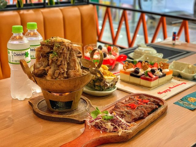 Không gian sang trọng của nhà hàng Pat Kao Thai Vincom Mỹ Tho