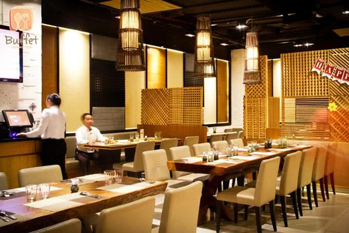 Không gian sang trọng tại Hoàng Yến Buffet Vincom