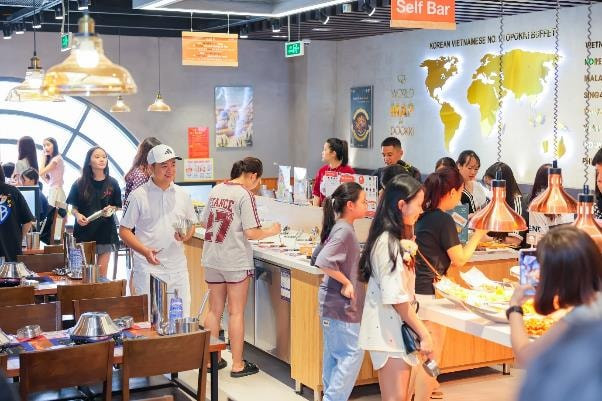 Khu ẩm thực đa dạng tại Vincom Plaza Hà Giang, lý tưởng trước khi đến rạp chiếu phim