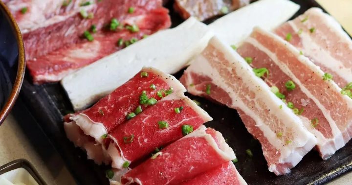 Khu ẩm thực Vincom Dĩ An đa dạng