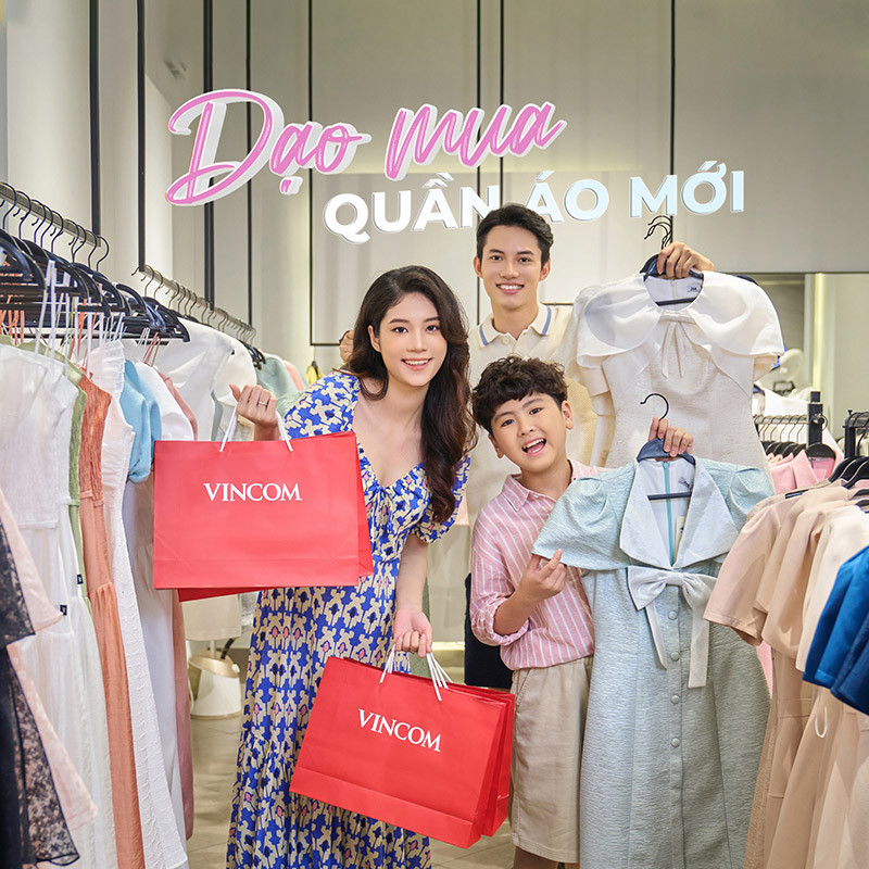 Khu vực mua sắm thời trang với đa dạng thương hiệu tại Vincom Plaza Ngô Quyền