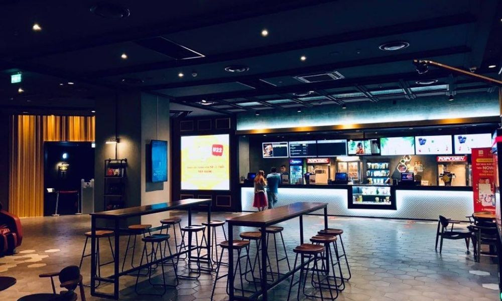 Khu vực sảnh chờ Lotte Cinema Moonlight
