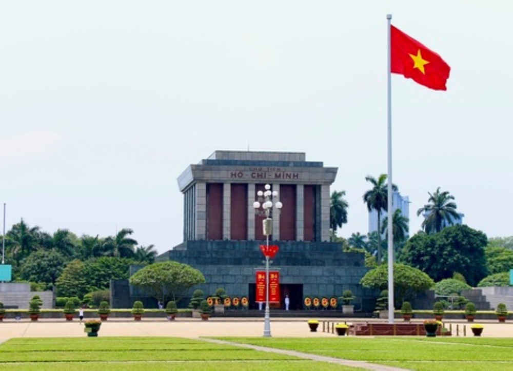 Lăng Chủ tịch Hồ Chí Minh - biểu tượng của lòng kính trọng và sự đoàn kết dân tộc tại Hà Nội
