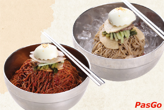 Món canh rong biển hấp dẫn tại GoGi Vincom Lê Văn Việt