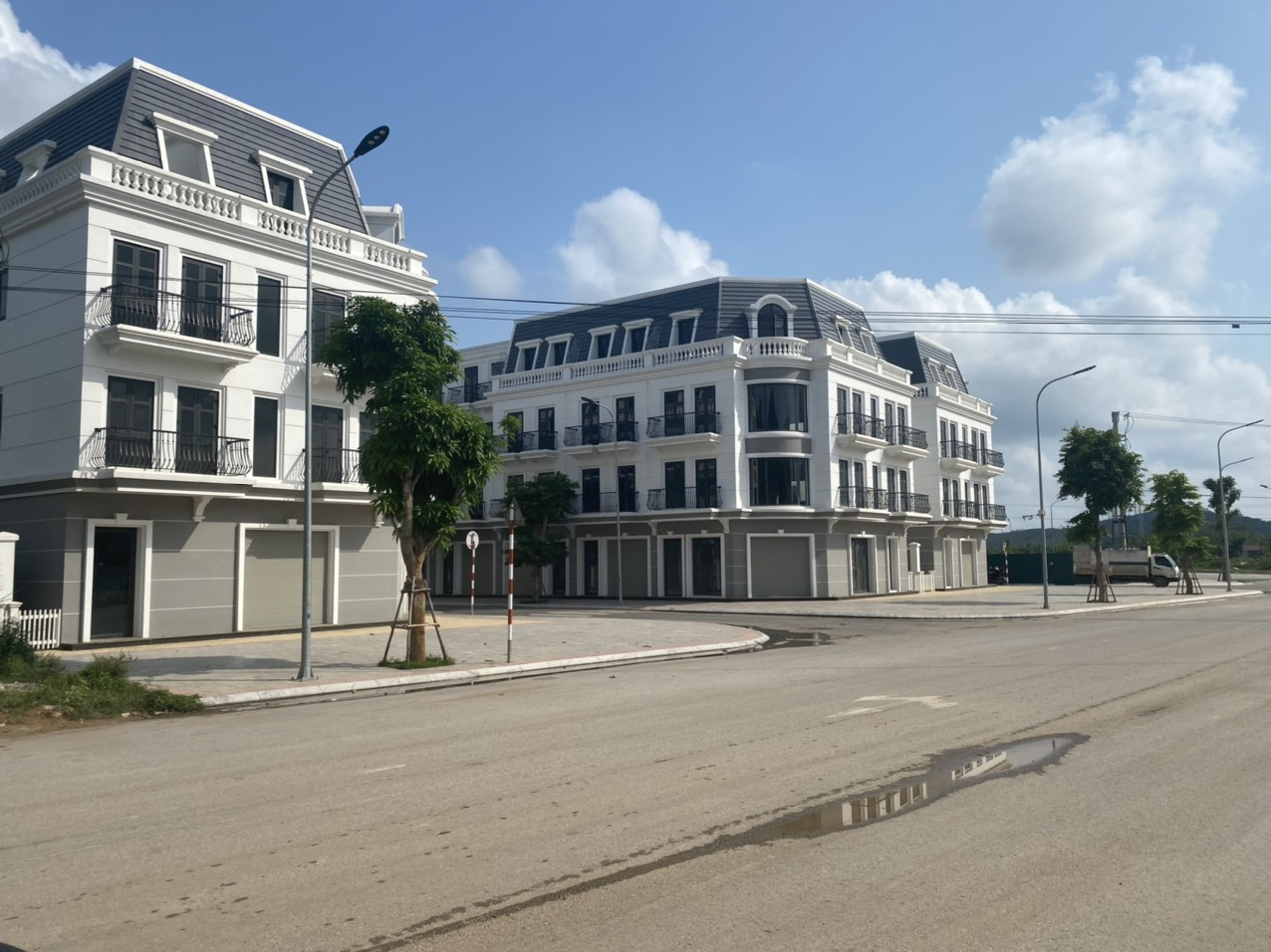 Một góc phố thị xã Thái Hòa sầm uất