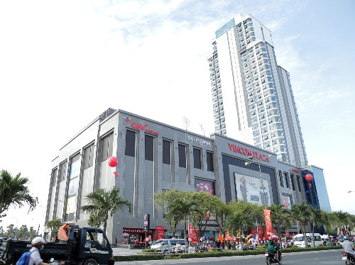 Ngoại cảnh Vincom Plaza Xuân Khánh, trung tâm mua sắm và giải trí hàng đầu Cần Thơ