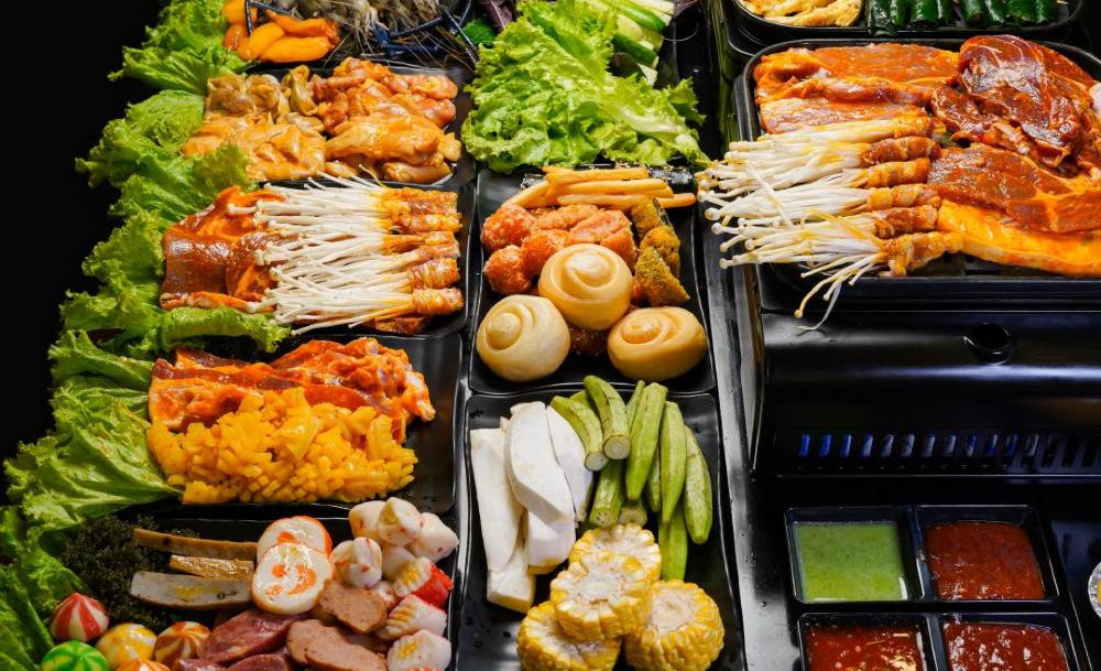 Nguyên liệu tươi sống, thơm ngon, hấp dẫn tại The Chill Buffet