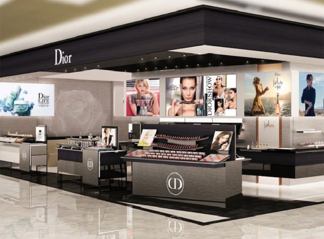 Nội thất cửa hàng Dior sang trọng tại Vincom Đồng Khởi