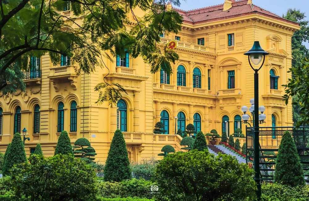 Phủ Chủ tịch với vẻ đẹp trang nghiêm