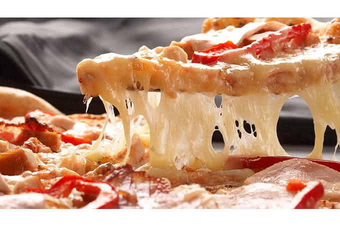 Pizza Capricciosa tươi mới trong cả hình thức lẫn hương vị