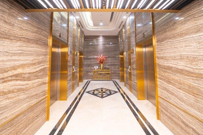 Sảnh lễ tân sang trọng của Vinpearl Luxury Landmark 81