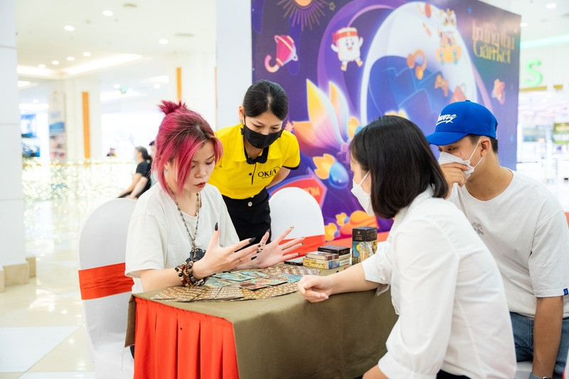 Sự kiện bói bài Tarot tại Vincom Mega Mall Thảo Điền