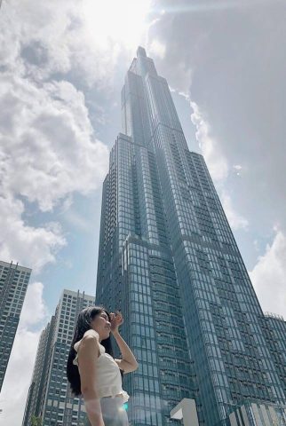 The Landmark 81 sừng sững tại địa chỉ vàng giữa trung tâm TP.HCM