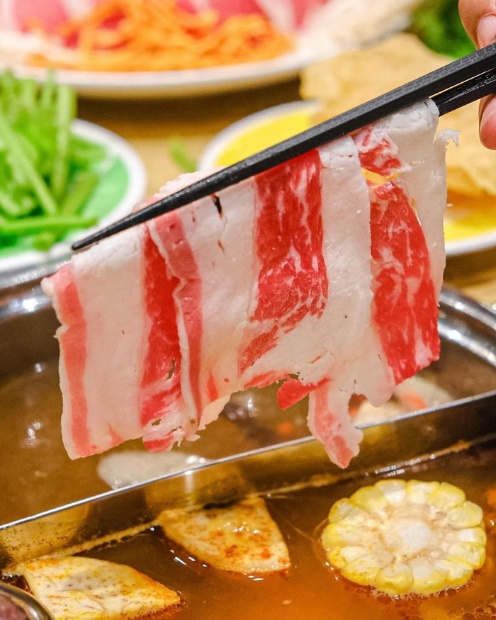 Thịt bò Mỹ nhúng lẩu tại Kichi Kichi