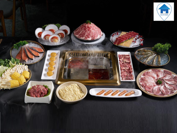 Thực đơn buffet lẩu Đài Loan và các set combo phong phú tại Manwah Vincom Phạm Ngọc Thạch