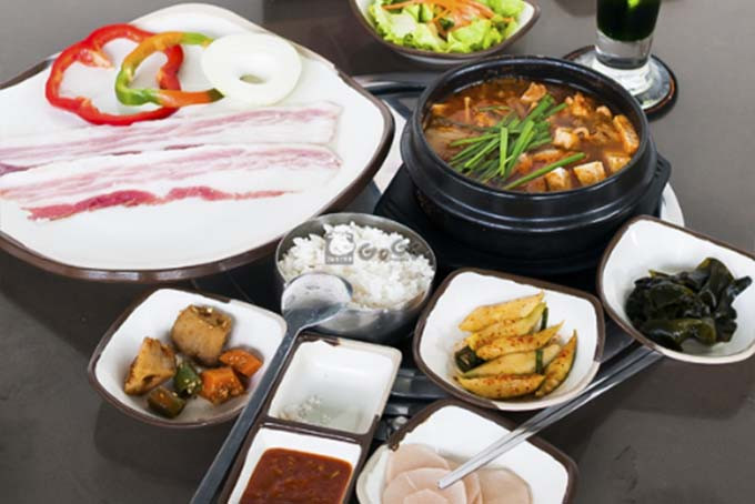 Thực đơn món nướng và lẩu Hàn Quốc tại GoGi House
