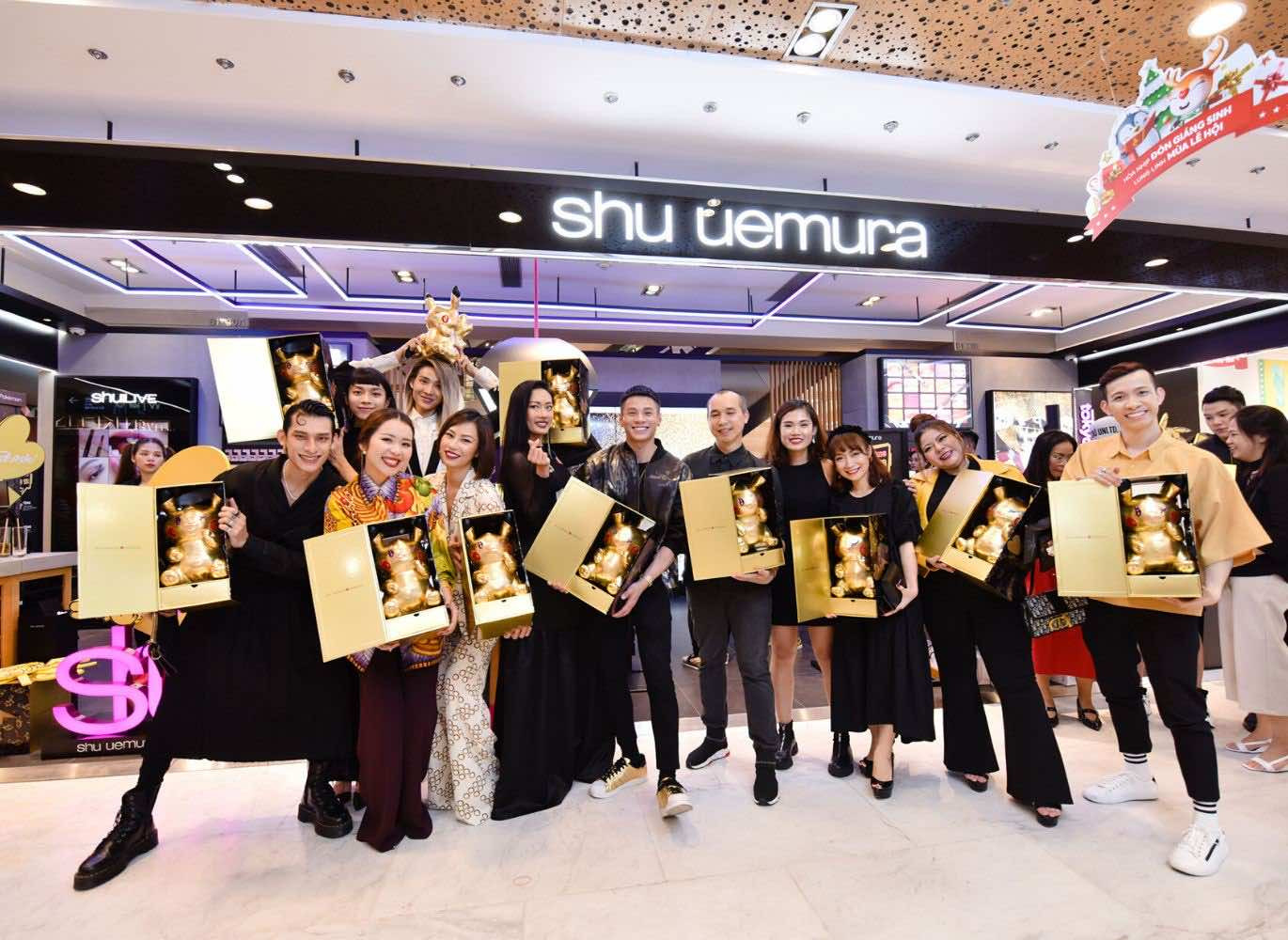 Thương hiệu mỹ phẩm Shu Uemura với các sản phẩm trang điểm chất lượng tại Vincom Đồng Khởi