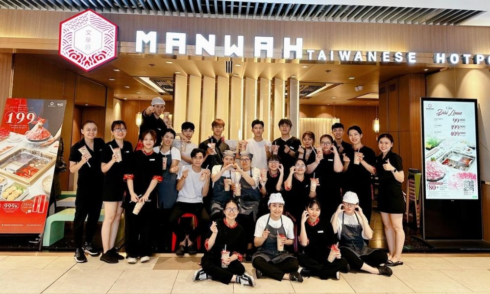 Thưởng thức món ngon và dịch vụ tận tâm tại Manwah Taiwanese Hot Pot Vincom Thảo Điền