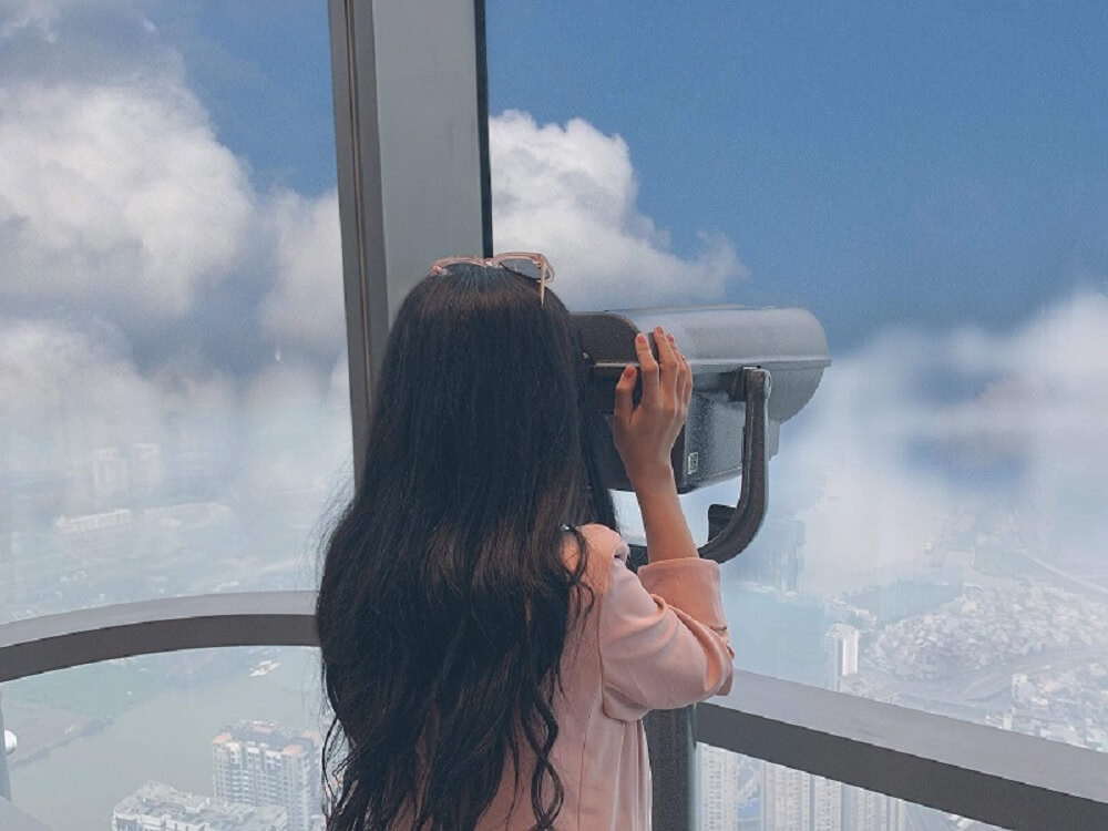 Toàn cảnh thành phố Hà Nội nhìn từ đài quan sát Sky72 của Landmark 72