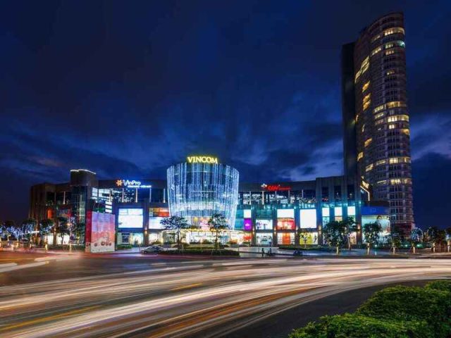 Toàn cảnh Vincom Plaza Đà Nẵng rực rỡ, địa điểm lý tưởng để tìm hiểu vincom đà nẵng mở cửa mấy giờ.