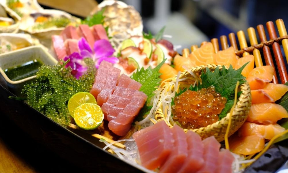 U mê với món sashimi siêu chất lượng tại Uchi Sushi Quận 9