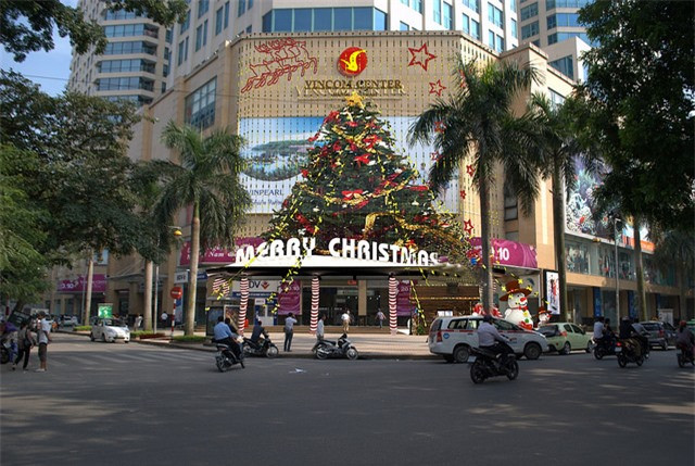 Vincom Ba Trieu Ha Noi nhìn từ bên ngoài