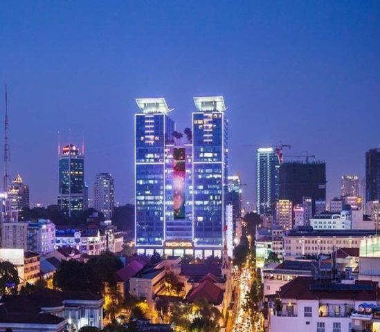 Vincom Đồng Khởi về đêm rực rỡ ánh đèn