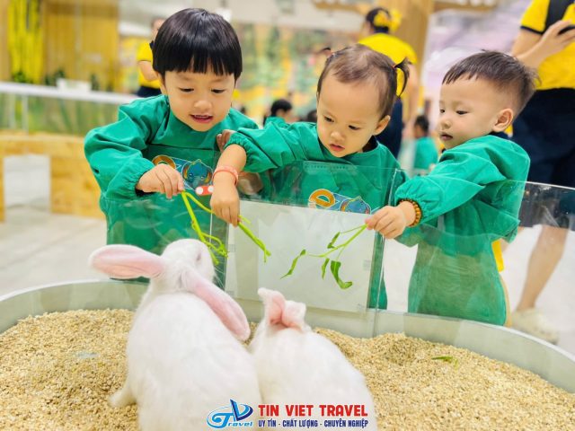 Vườn thú EZOO Vincom Thảo Điền