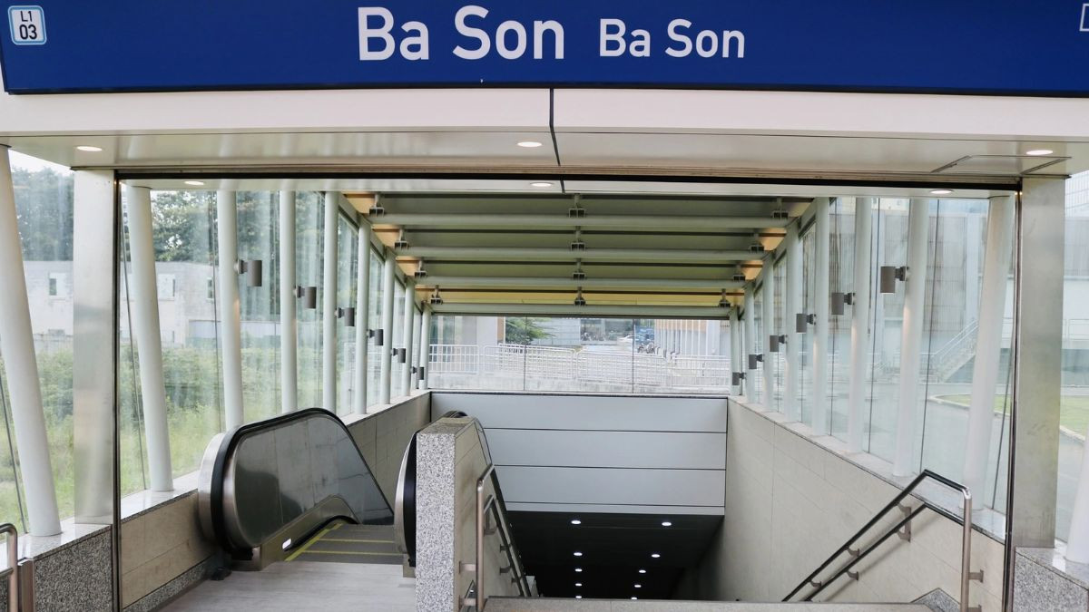 Hình ảnh một số ga ngầm của tuyến metro, kết nối trung tâm thành phố