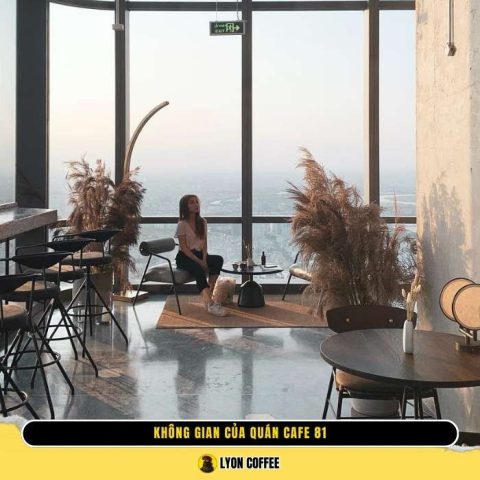 Không gian Blank Lounge Landmark sang trọng với tầm nhìn thành phố từ tầng cao