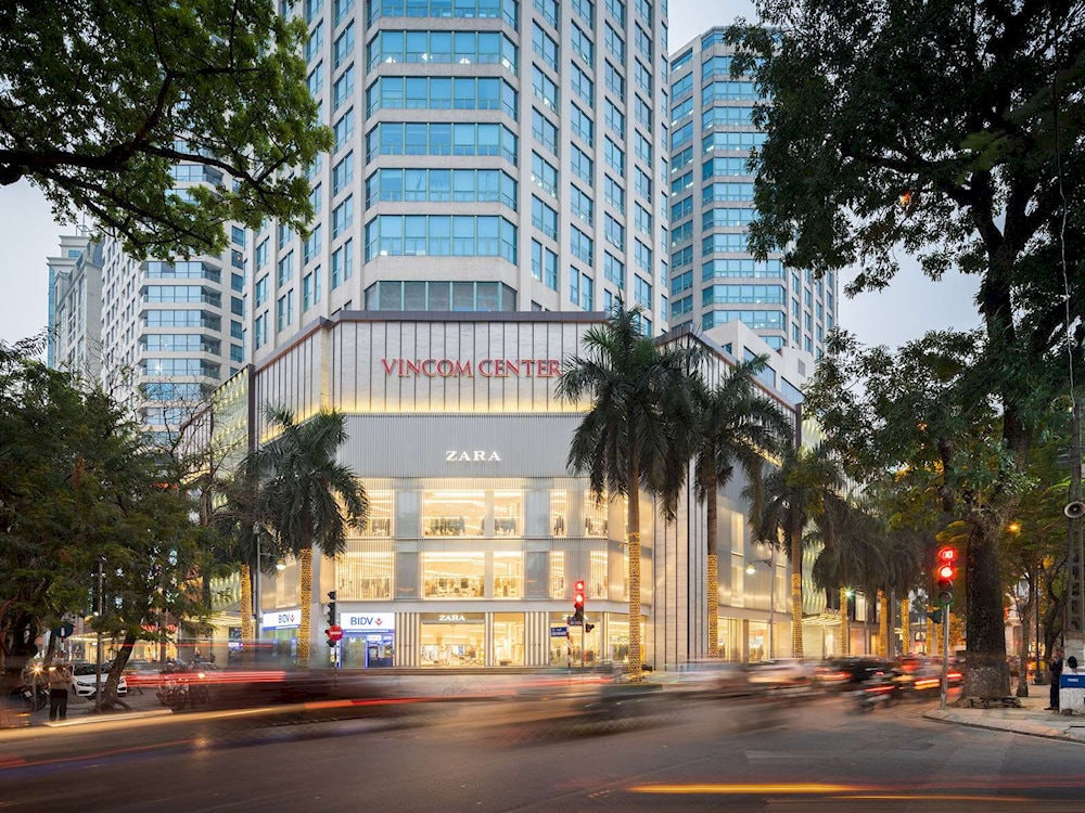 Kiến trúc hiện đại và sang trọng của Vincom Center Bà Triệu Hà Nội