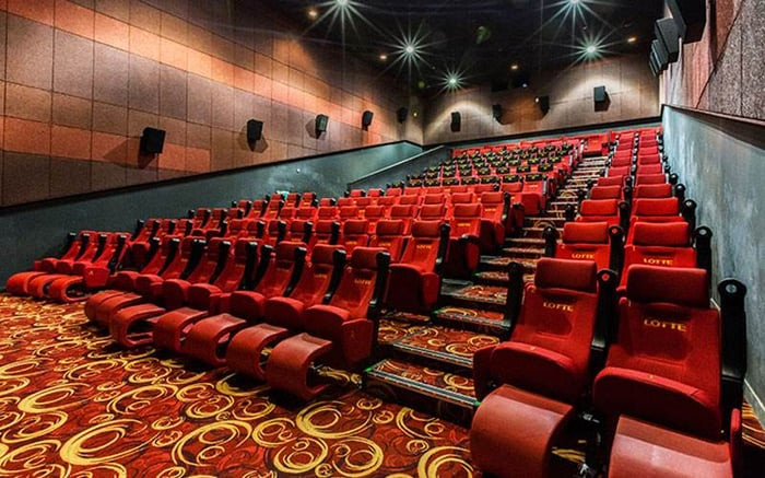 Mặt tiền rạp chiếu phim trong trung tâm thương mại Vincom Biên Hòa